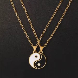 Yin Yang Spliced Couple Pendant Necklace